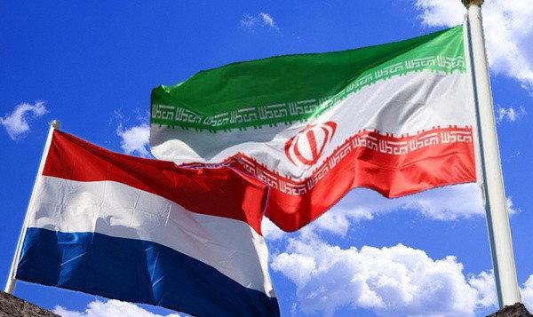 ظریف: 2 دیپلمات هلندی را در واکنش به اخراج دیپلمات هایمان اخراج کردیم ظریف: 2 دیپلمات هلندی را در واکنش به اخراج دیپلمات هایمان اخراج کردیم